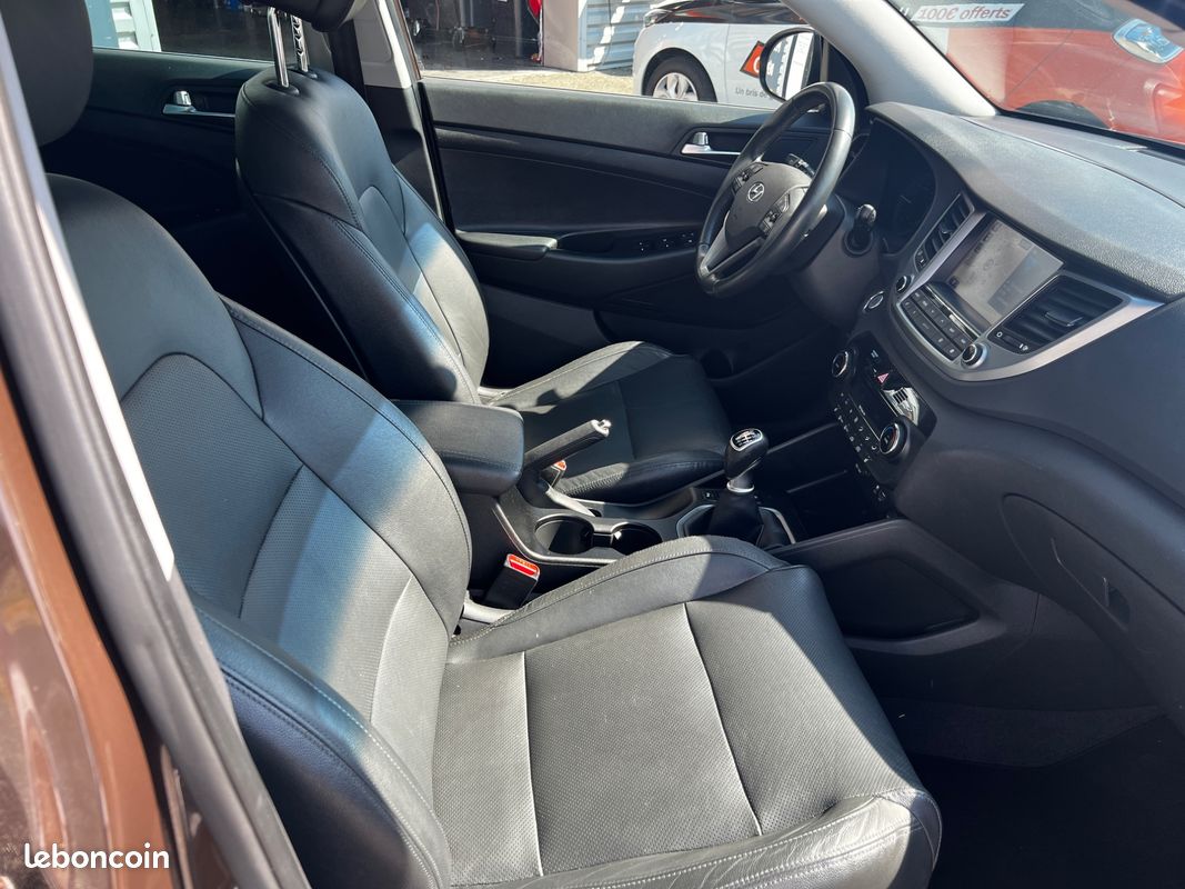 HYUNDAI TUCSON 2.0 T CRDI 135 CH YELLOWSTONE 2WD / CAMERA DE RECUl (image 28)