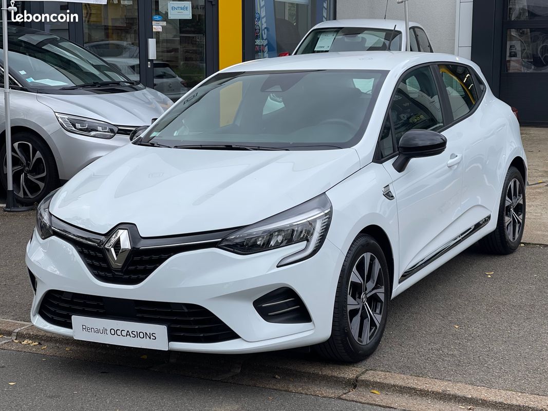 Clio v limited 1.6l etech 140cv (image 1)