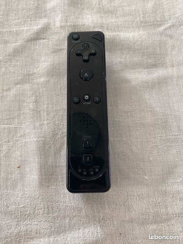 WII mini console (image 2)