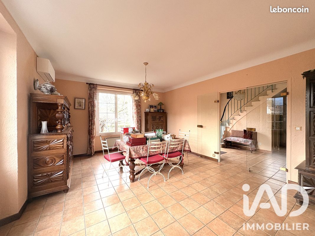 Maison familiale 6 pièces 137 m² (image 11)