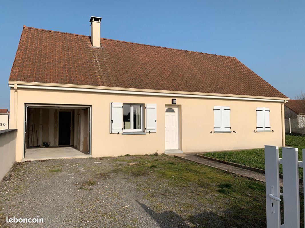 Maison 4 pièces 82 m² · à Bourges · 82 m² · 870 €/mois