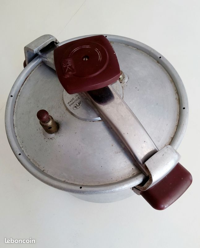Cocotte Minute SEB 6 Litres - Électroménager