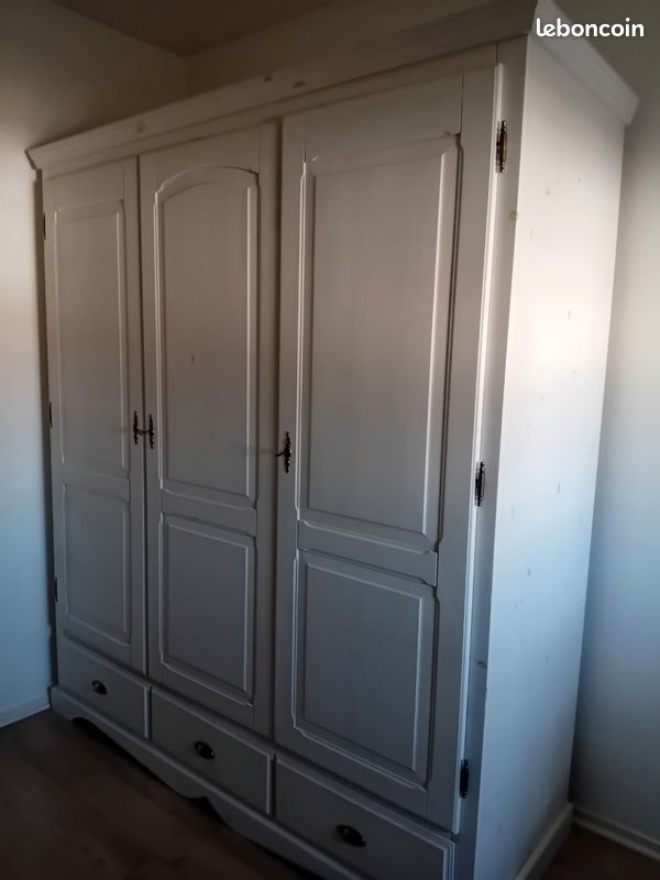 Armoire / garde-robe blanche (image 2)