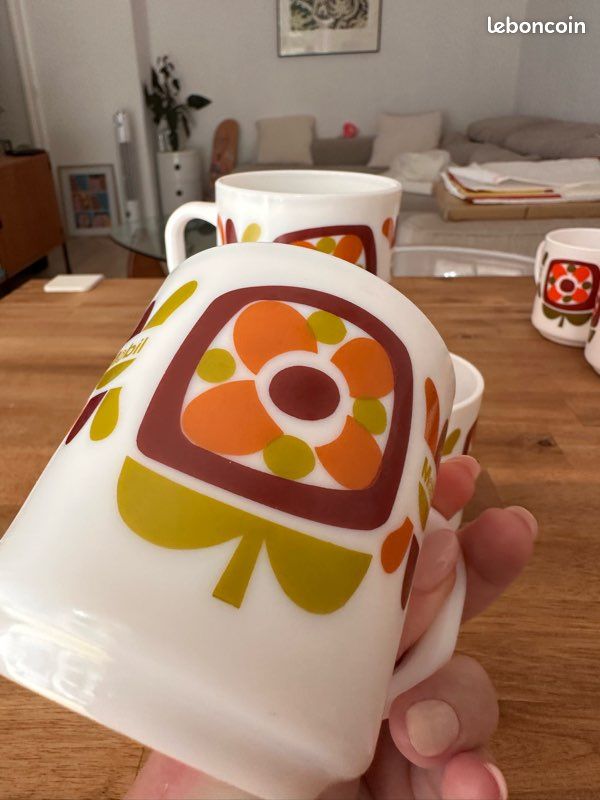 Lot 6 tasses mugs vintage Arcopal Mobil fleur pop Jean-Charles Meunier 70 collector seventies (image 2)