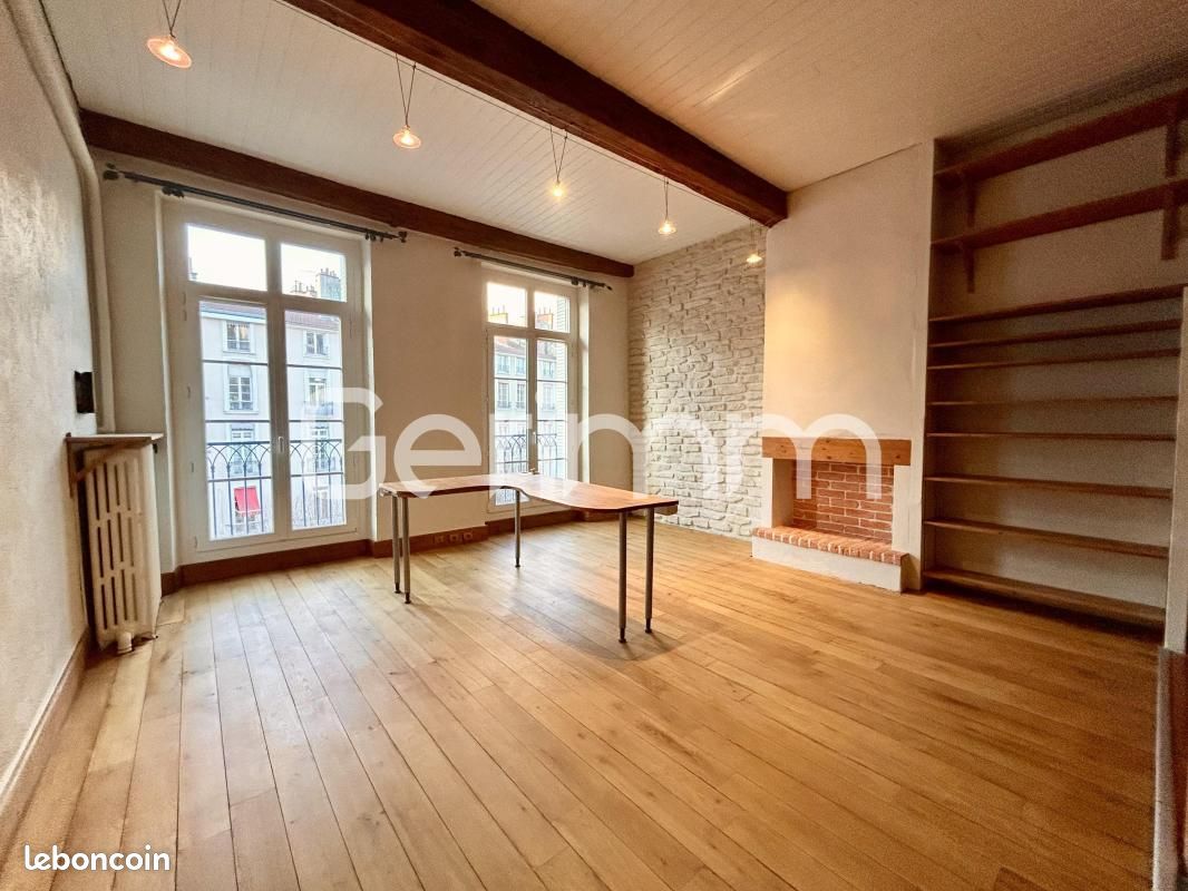 Appartement 3 pièces 71 m² · à Grenoble · 71 m² · 1 000 €