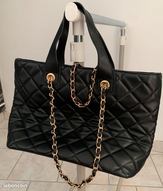 Sac à main authentique de la marque Valentino (image 2)
