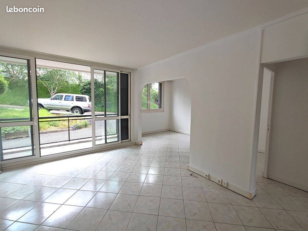 Appartement 3 pièces 54 m² · à Marly-le-Roi · 54 m² · 950 €/mois