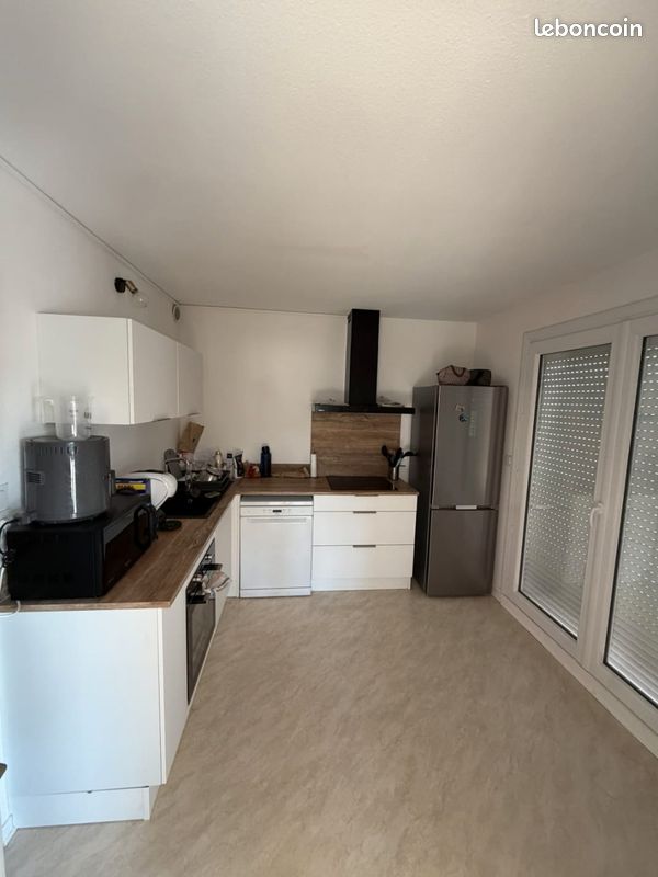 Appartement 3 pièces 80 m² · à Aubenas · 80 m² · 680 €/mois