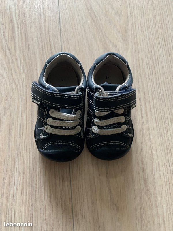 Chaussures Pediped pour bébé garçon pointure 18 (image 1)