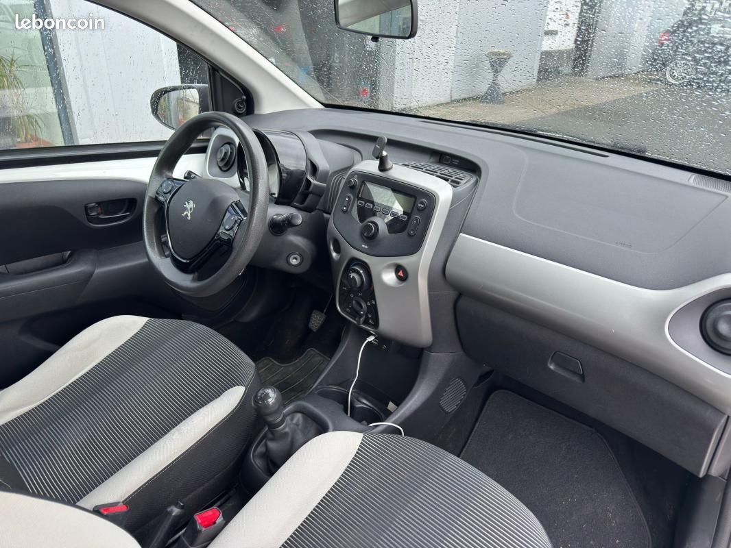 Peugeot 108 1.0 VTI ACTIVE 69CH GARANTIE 6 MOIS / REPRISE POSSIBLE (image 11)