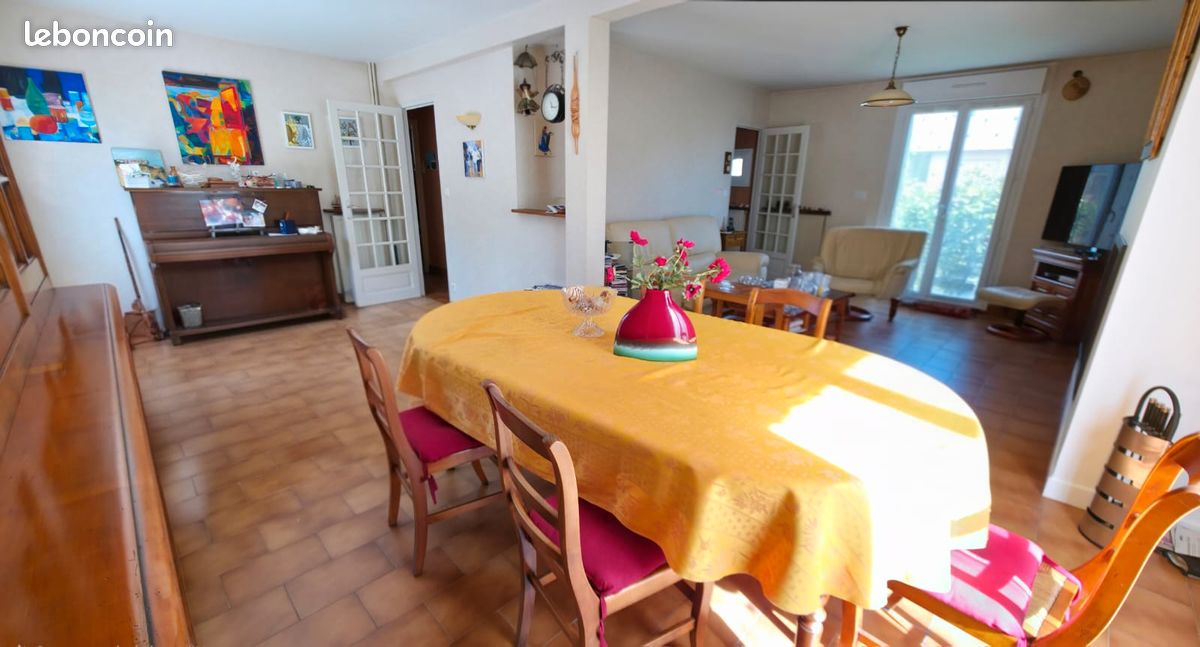 Maison 5 pièces 102 m² · à L'Hermitage · 102 m² · 289 524 €