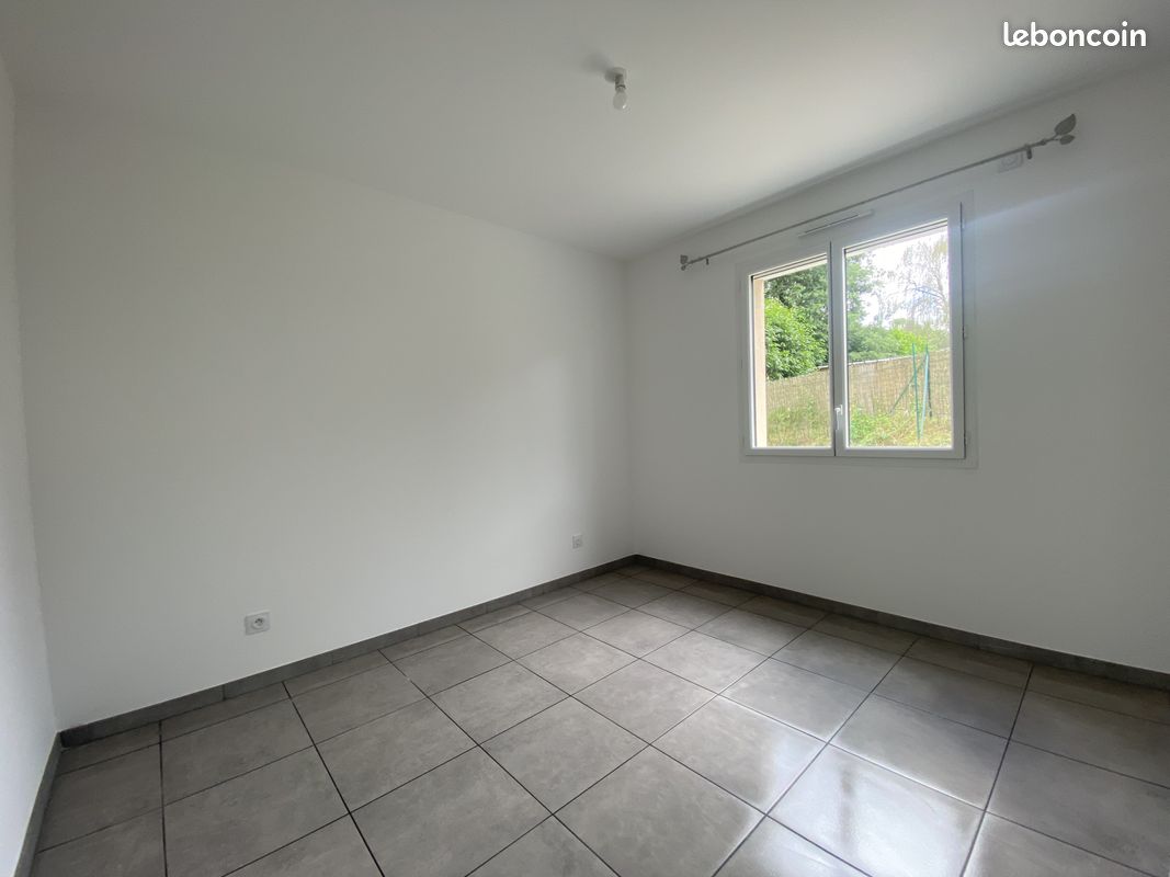 Maison a louer saumur - 4 pièce(s) - 101 m2 - Surfyn