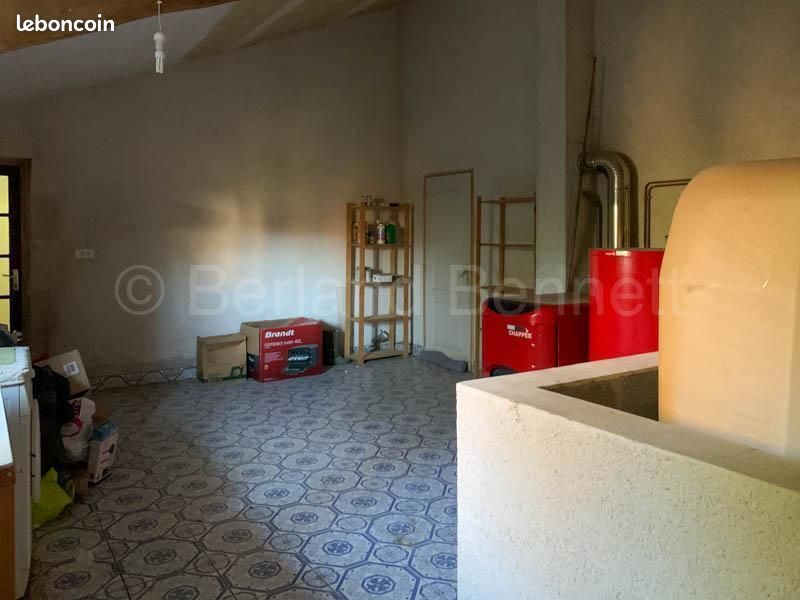Maison 9 pièces 324 m² - Chef-Boutonne 79110 (image principale 12)