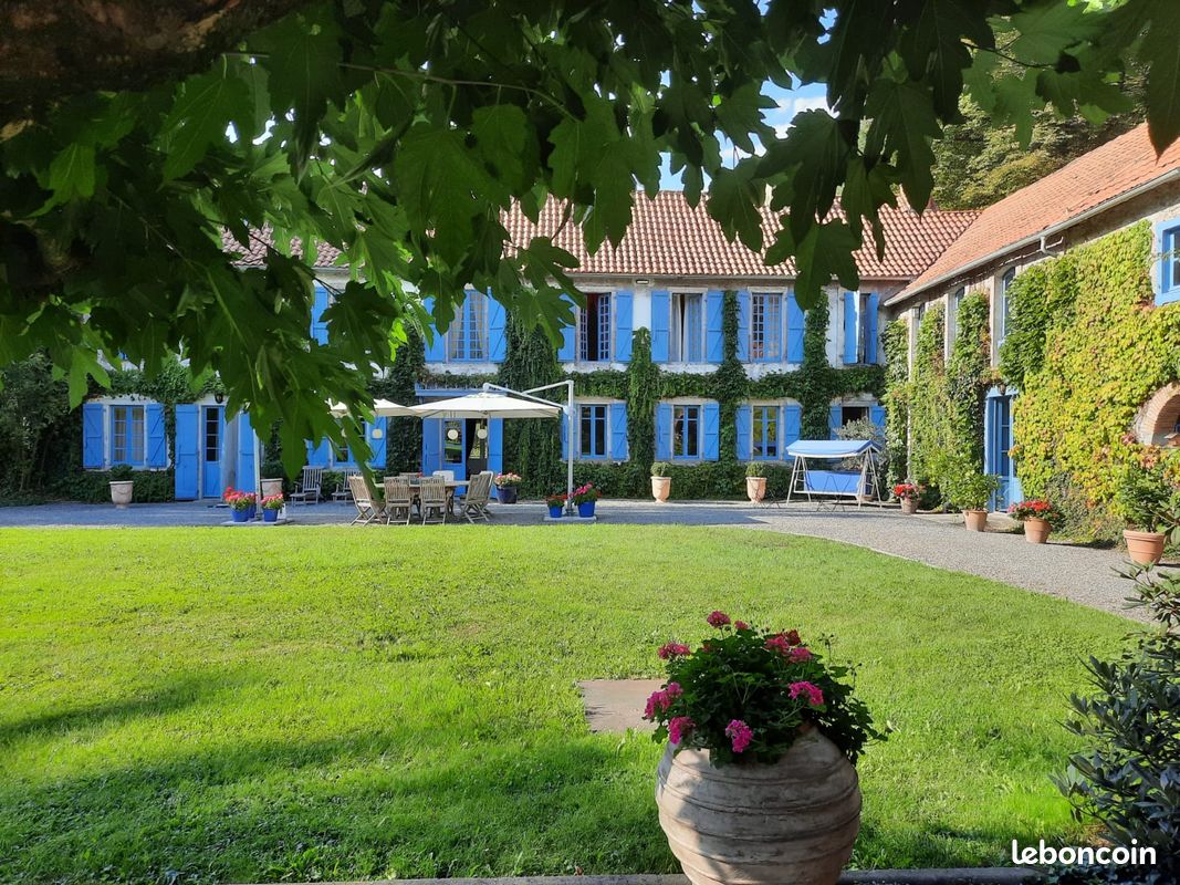 Maison 12 pièces 400 m² · à Toulouse · 400 m² · 735 000 €