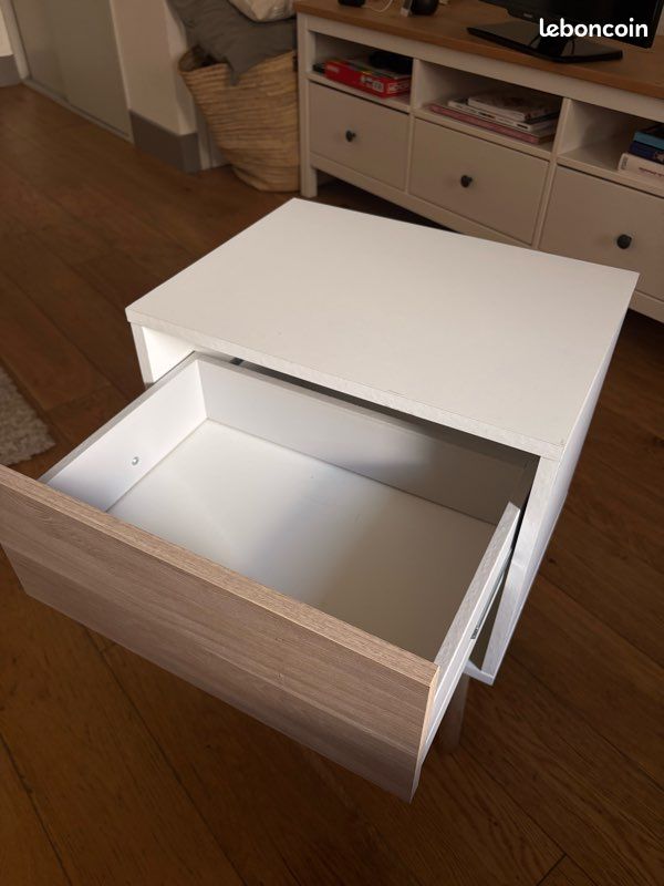 Table de nuit (image 2)