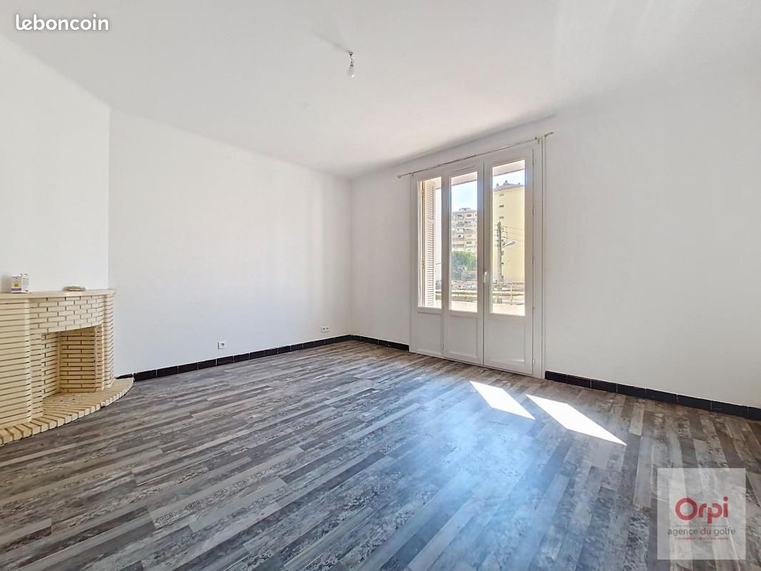 Appartement 3 pièces 67 m² · à Ajaccio · 67 m² · 790 €
