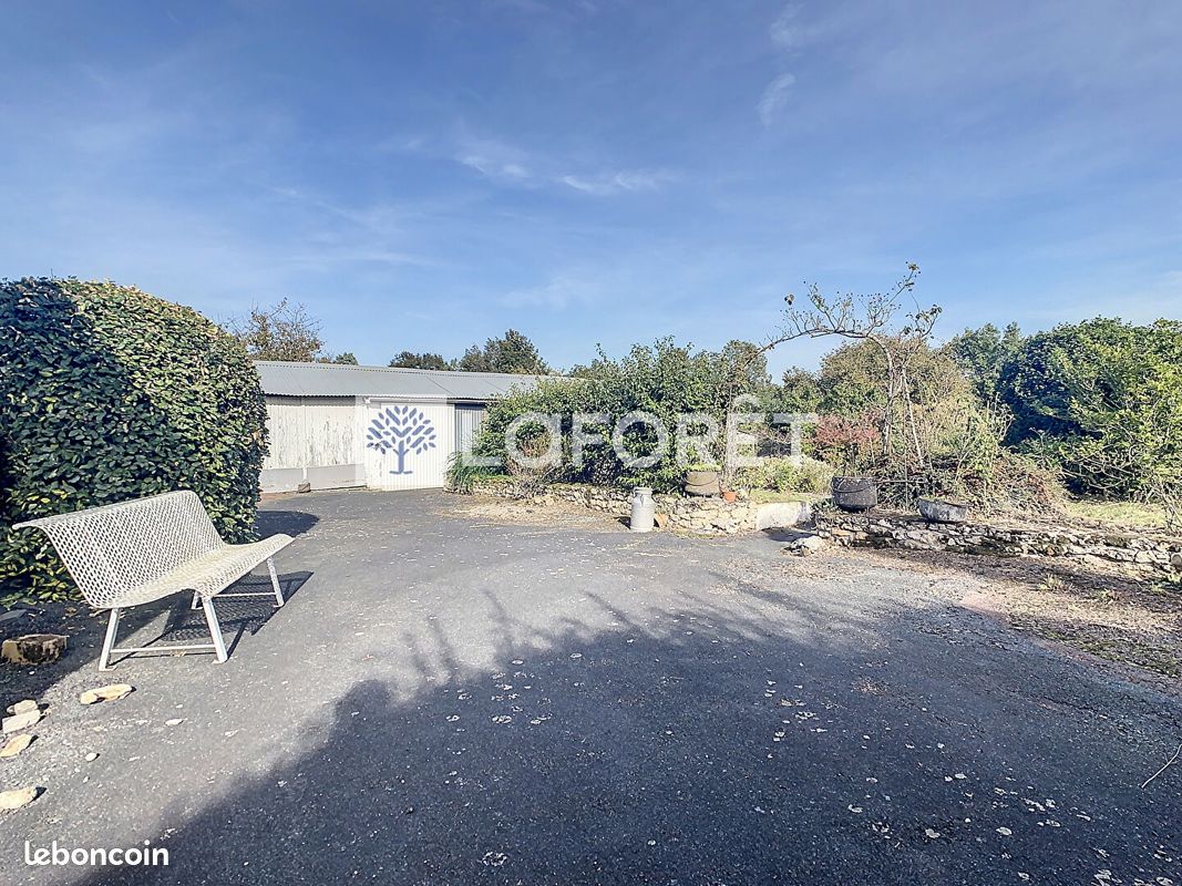 Propriété 4 pièces 70 m² - Saint-Loup-Lamairé 79600 (image principale 14)