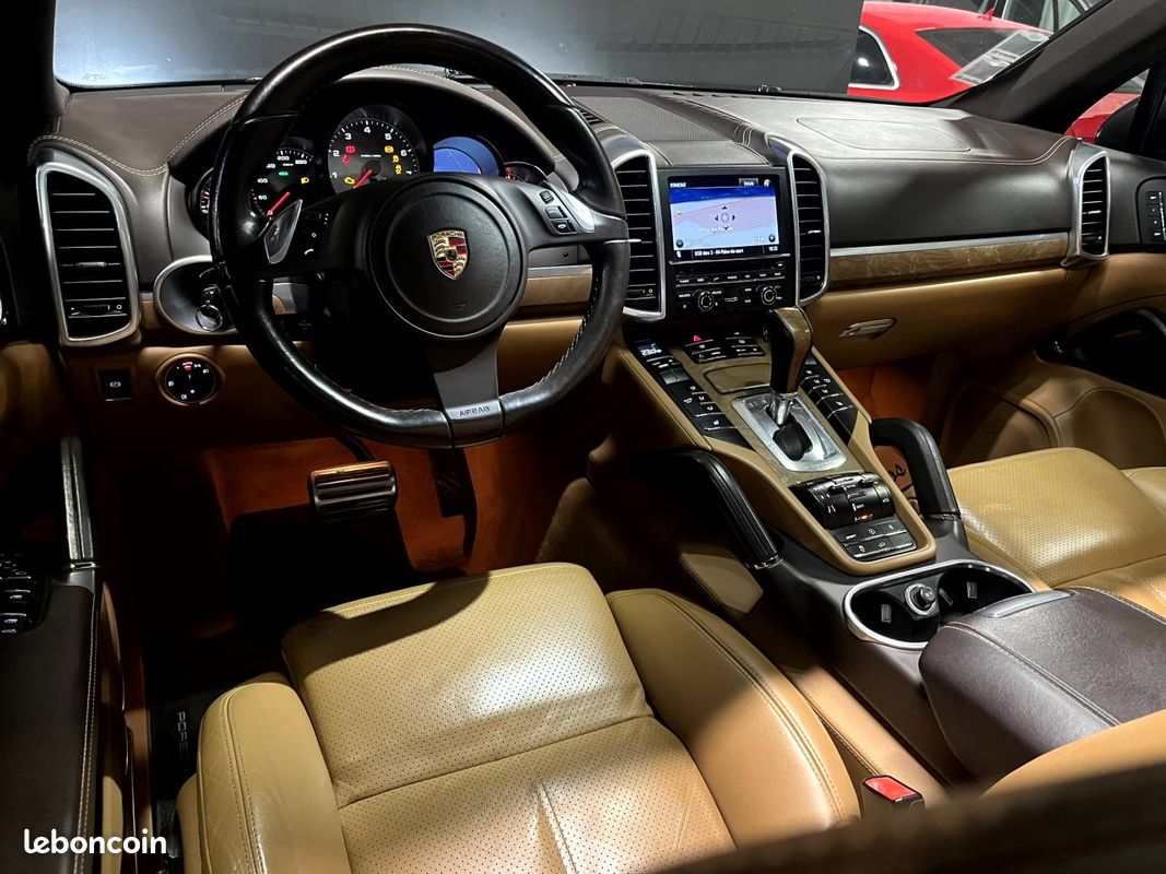 PORSCHE CAYENNE S 4.8i V8 400 (image 7)
