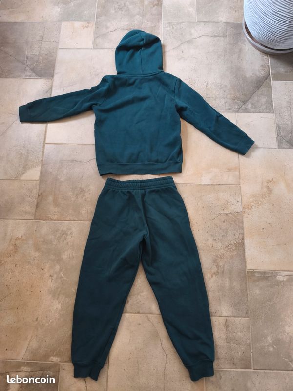 Jogging survêtement Puma vert foncé | Taille 9-10 ans | BE (image 7)