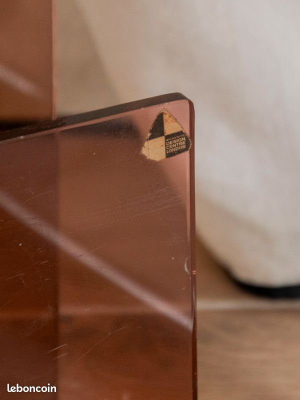 Porte revue vintage Stylform en plexiglas fumé design danois - rochebobois (image 7)