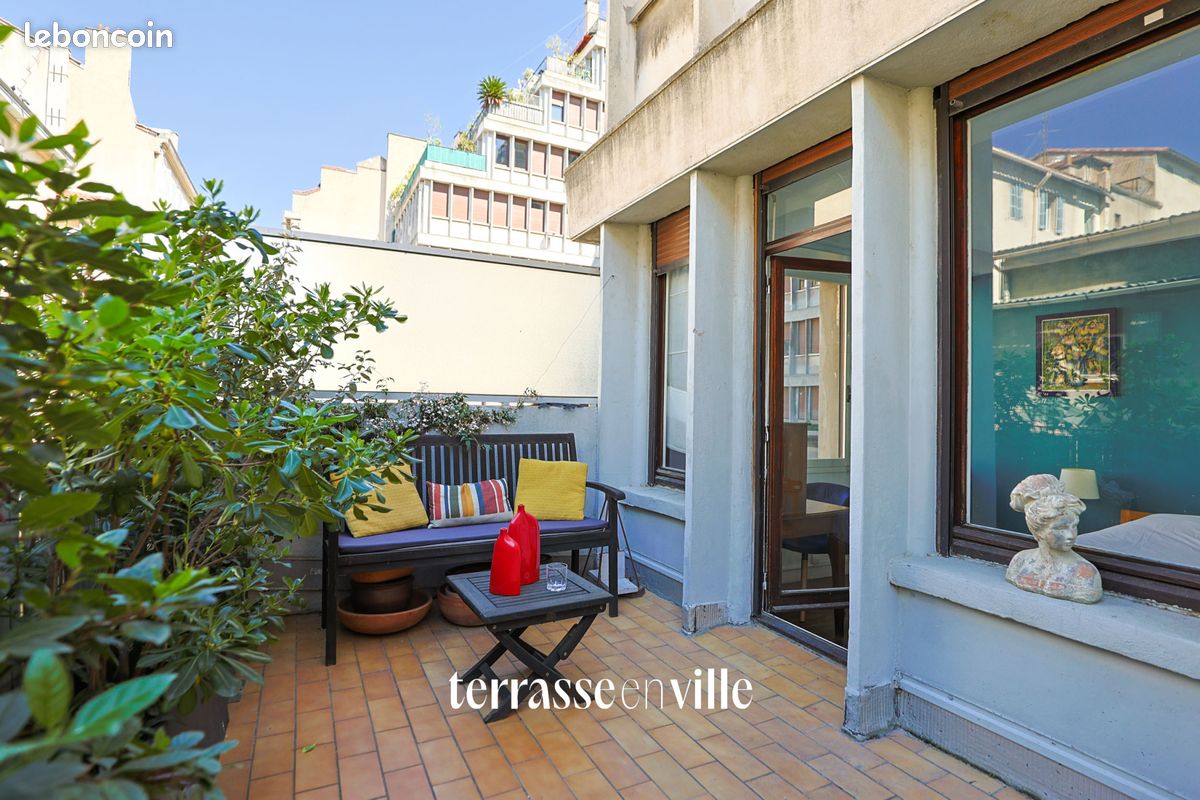 Appartement 3 pièces 97 m² · à Marseille · 97 m² · 310 000 €