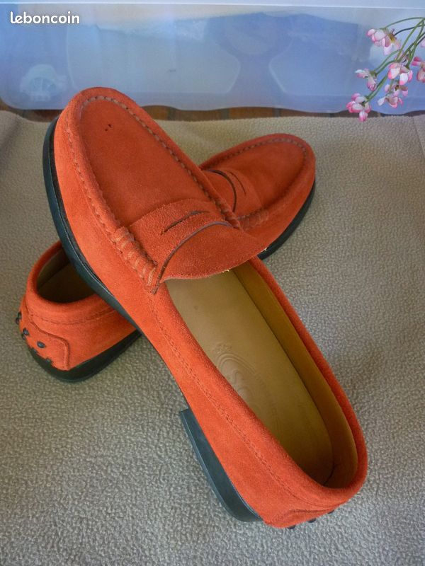 Mocassins femme TOD'S pointure 38 Nubuck couleur brique Etat