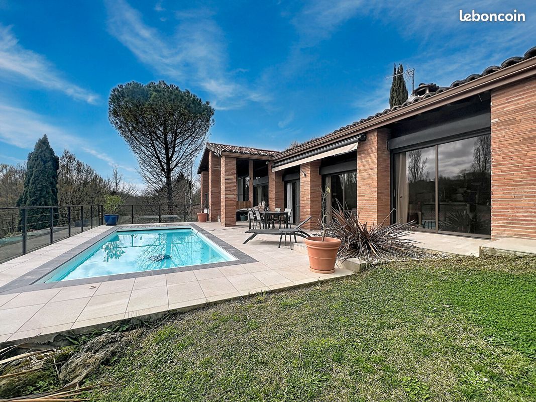 Maison 8 pièces 200 m² · à Vigoulet-Auzil · 200 m² · 730 000 €