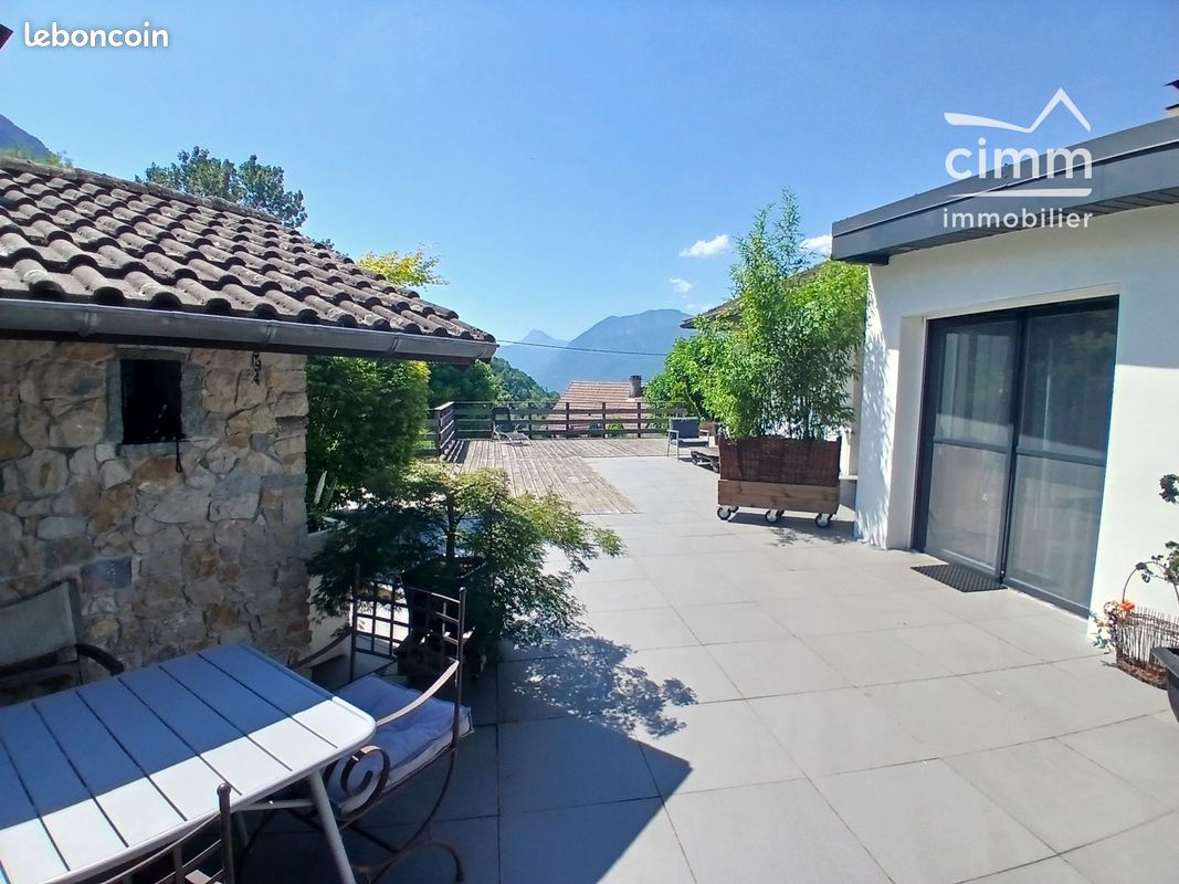 Maison 4 pièces 110 m² · à Voreppe · 110 m² · 487 000 €