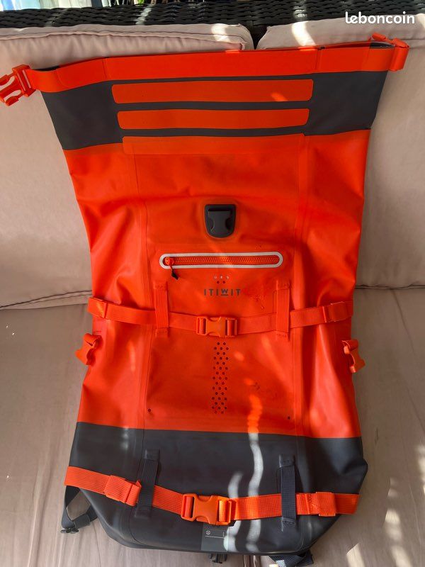 Sac Étanche DÉCATHLON ITIWIT 30l (image 1)