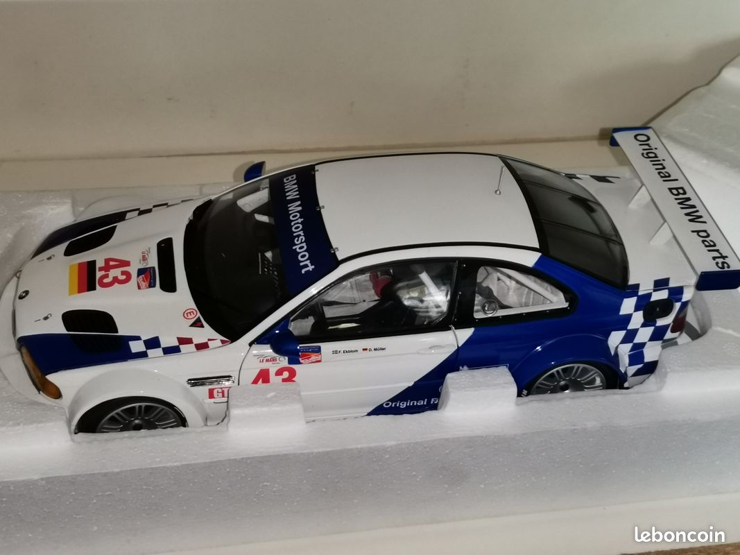 Miniature Minichamps 1:18 BMW M3 GTR 'Street' 2001 - Noire - Neuve Sous Blister