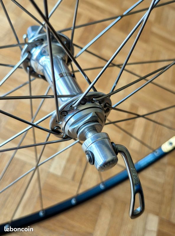 Roues Campa Ambrosio montées Record (image 5)