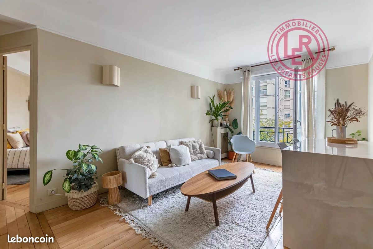 Appartement 2 pièces 44 m² · à Paris · 44 m² · 465 000 €