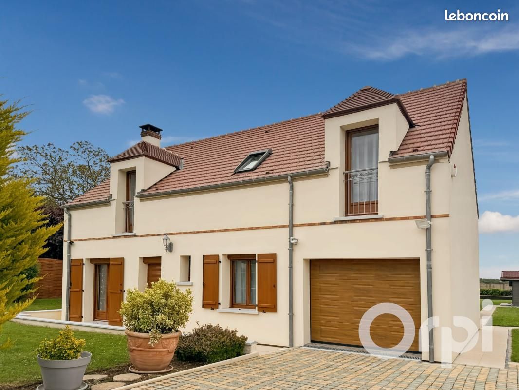 Maison 4 pièces 103 m² · à Chaumont-en-Vexin · 103 m² · 349 900 €