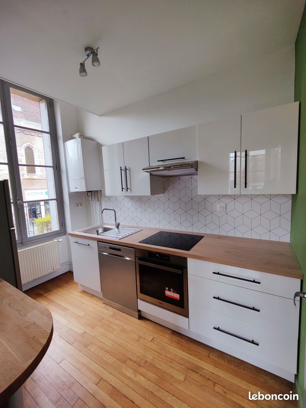 Appartement 3 pièces 56 m² · à Auxerre · 56 m² · 680 €