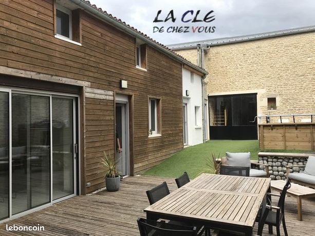 Maison 10 pièces 239 m²