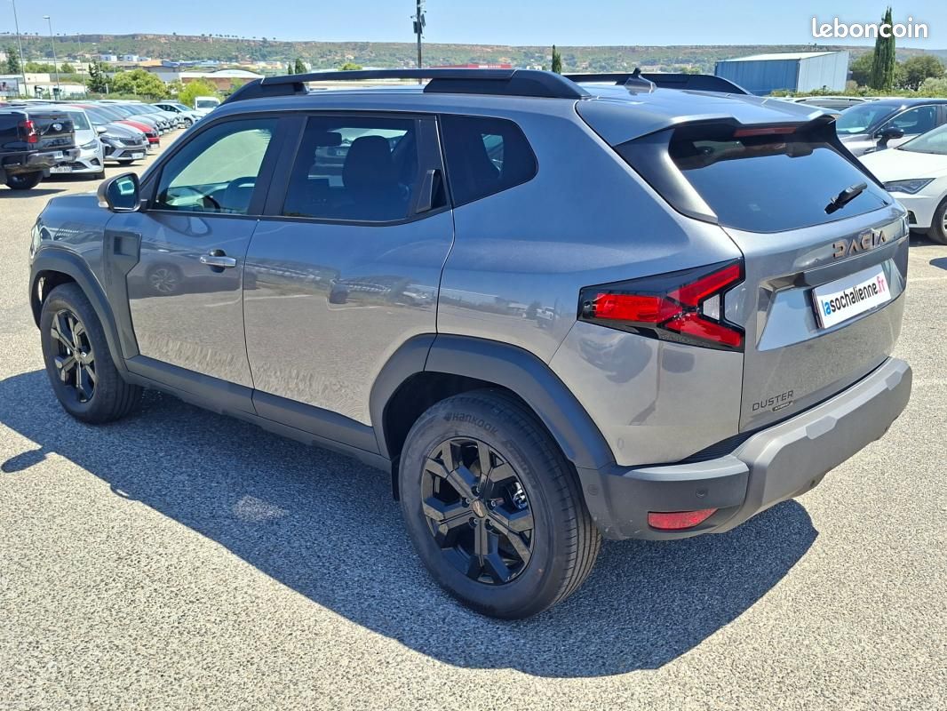 Dacia Duster Hybrid 155 Extreme +camera 360+ surveillance angles morts+ regulateur adaptatif+ vol... (image 4)