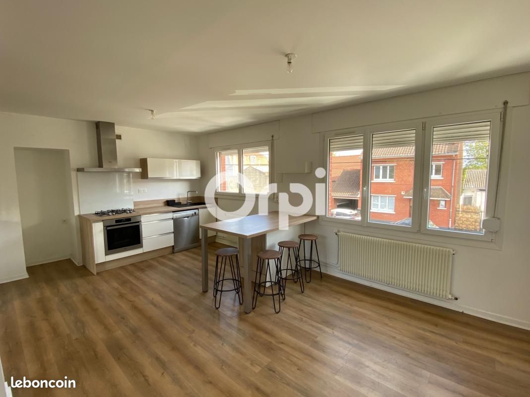 Appartement 3 pièces 82 m² · à Locon · 82 m² · 716 €/mois