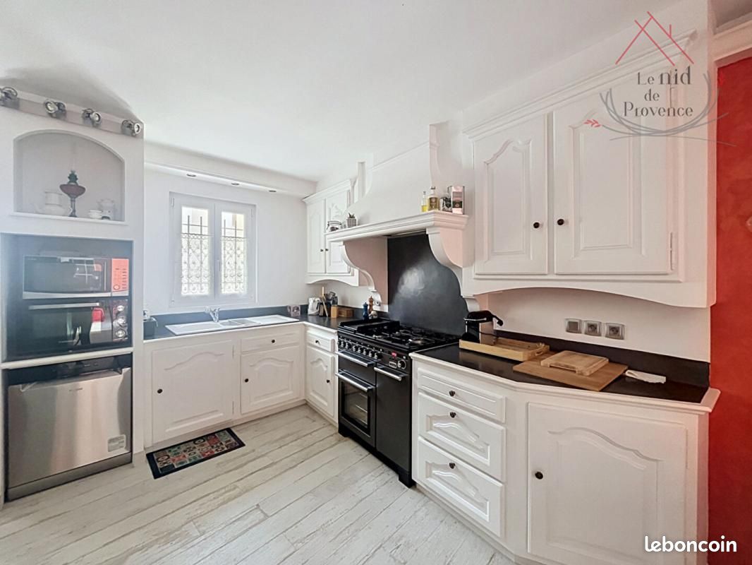Maison 3 pièces 108 m² · à Châteauneuf-de-Gadagne · 108 m² · 375 000 €