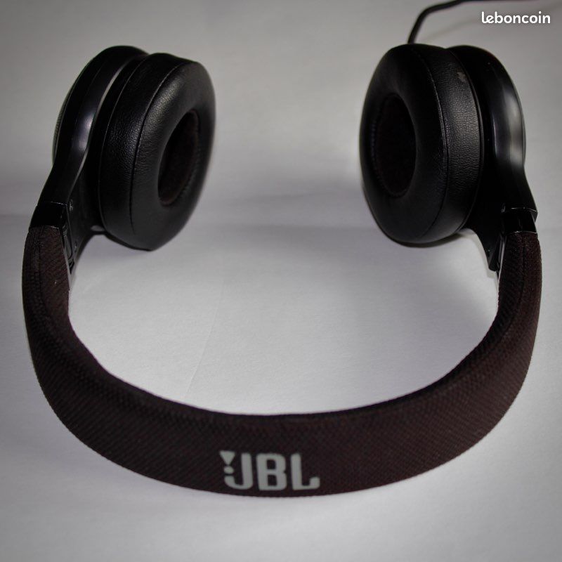 Casque audio JBL E35 supra-auriculaire noir (image 4)
