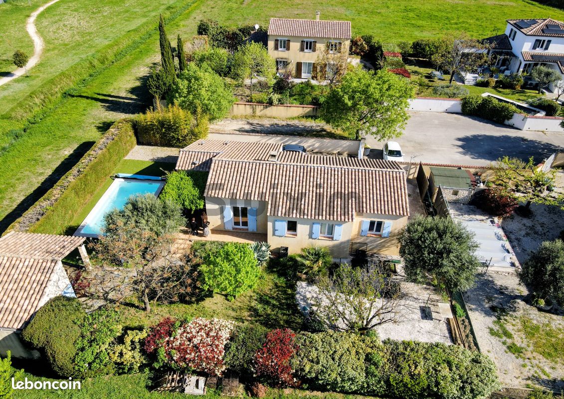 Maison 5 pièces 120 m² · à Saint-Chaptes · 120 m² · 359 000 €