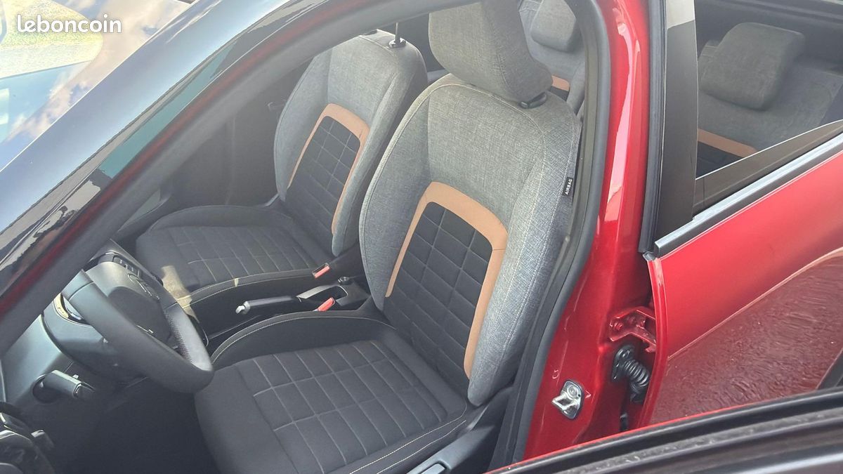 CITROEN C3 Aircross Turbo 100 ch Man Plus (image 23)