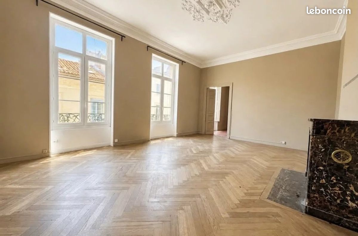 Appartement 8 pièces 206 m² · à Nîmes · 206 m² · 650 000 €