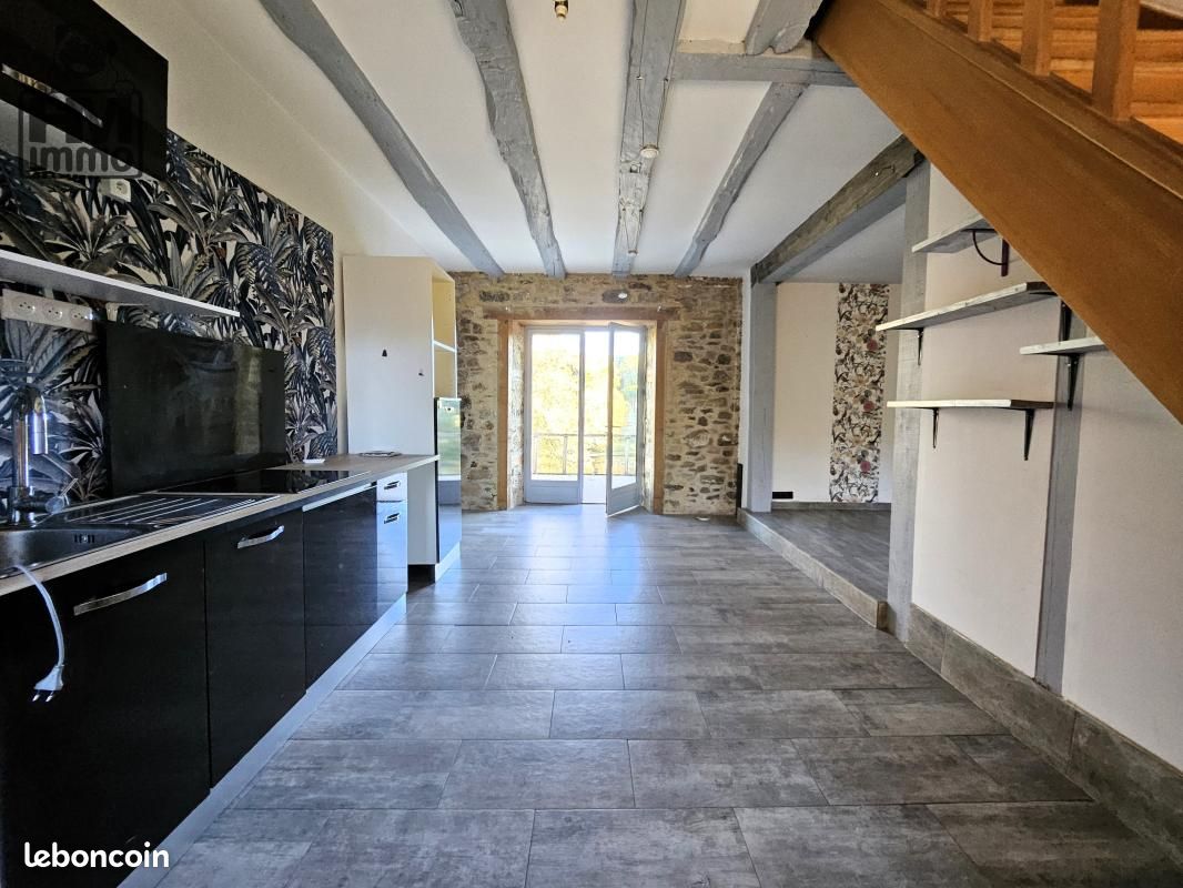 Maison 4 pièces 62 m² · à Saint-Hilaire-les-Places · 62 m² · 87 000 €