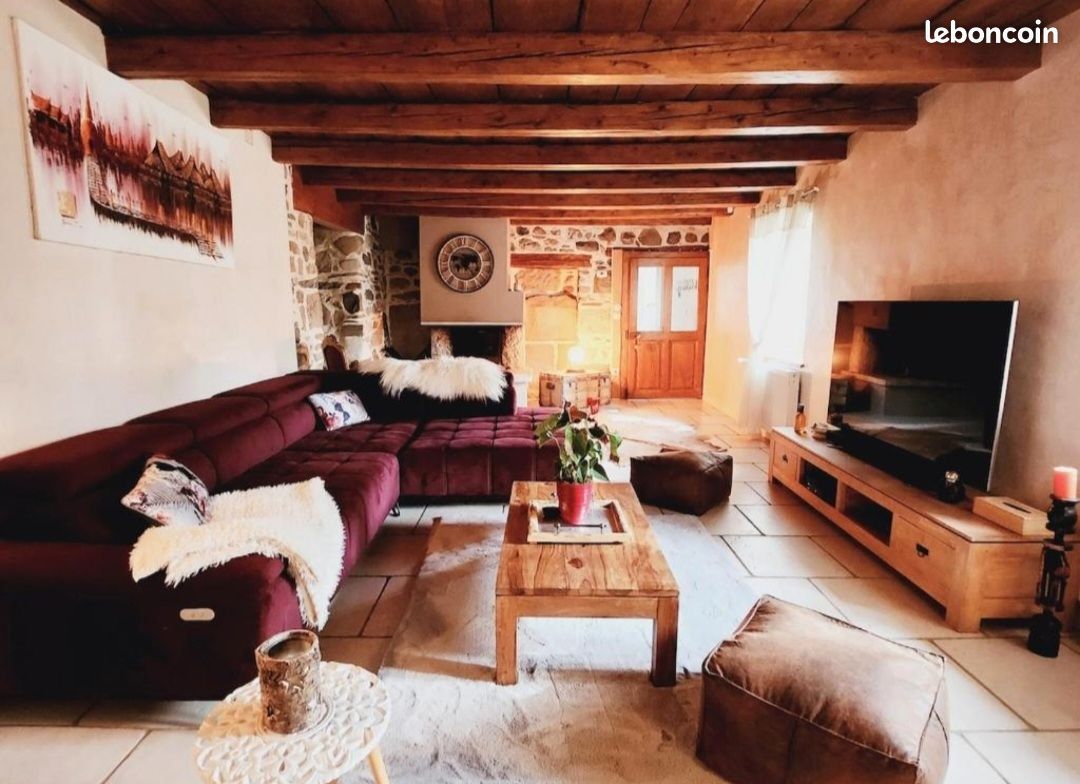 Appartement 5 pièces 150 m² · à Fillière · 150 m² · 2 200 €/mois