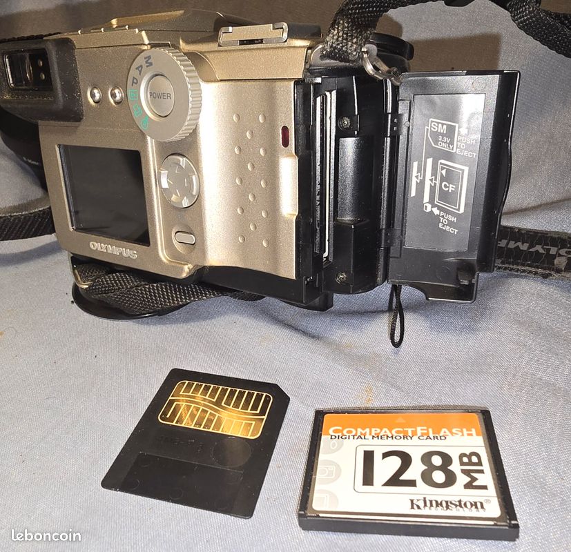 Appareil photo "vintage" reflex Olympus (image 8)