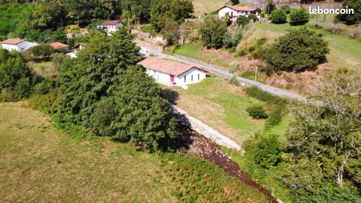 Maison 5 pièces 189 m² (image 1)