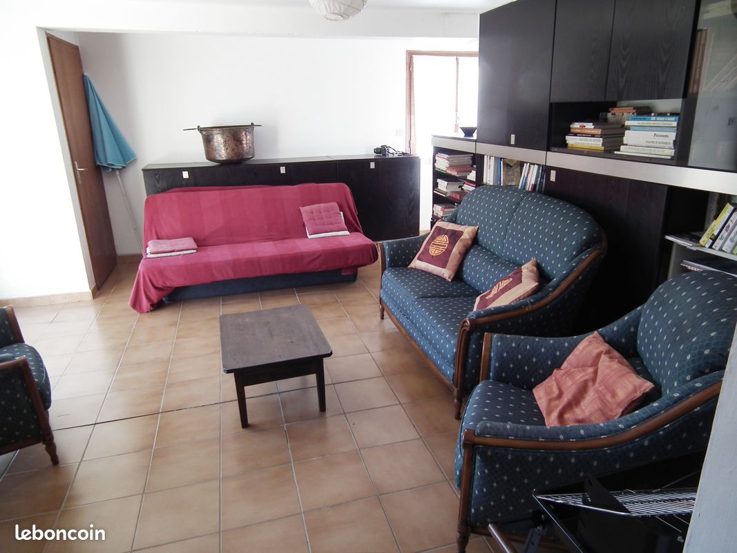 Location studio / villa (image 6)