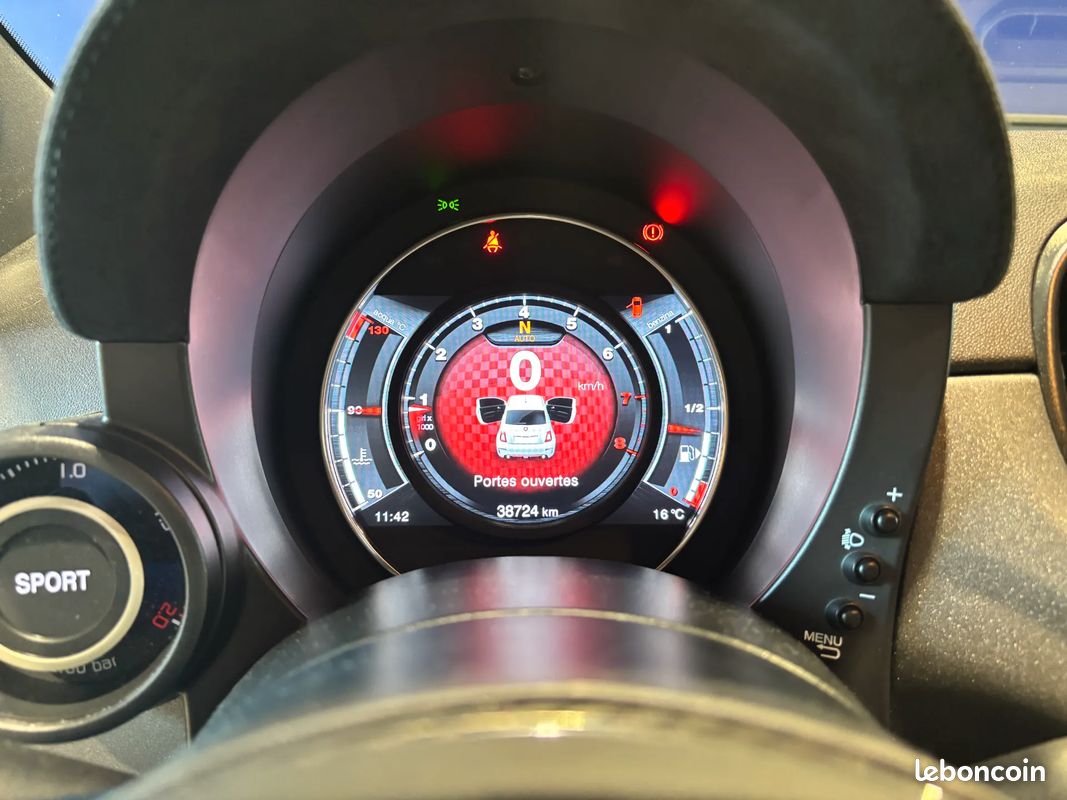 Abarth 500 1.4 Turbo T-Jet 180ch 595 Competizione BVA - Origine France / CarPlay / Suivi complet Fiat / Audio Beats / Toit Ouvrant (image 11)