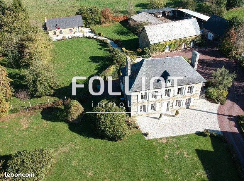 Maison 10 pièces 300 m² · à Domjean · 300 m² · 710 500 €