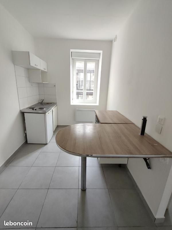 Appartement 2 pièces 37 m² · à Bourgoin-Jallieu · 37 m² · 590 €/mois